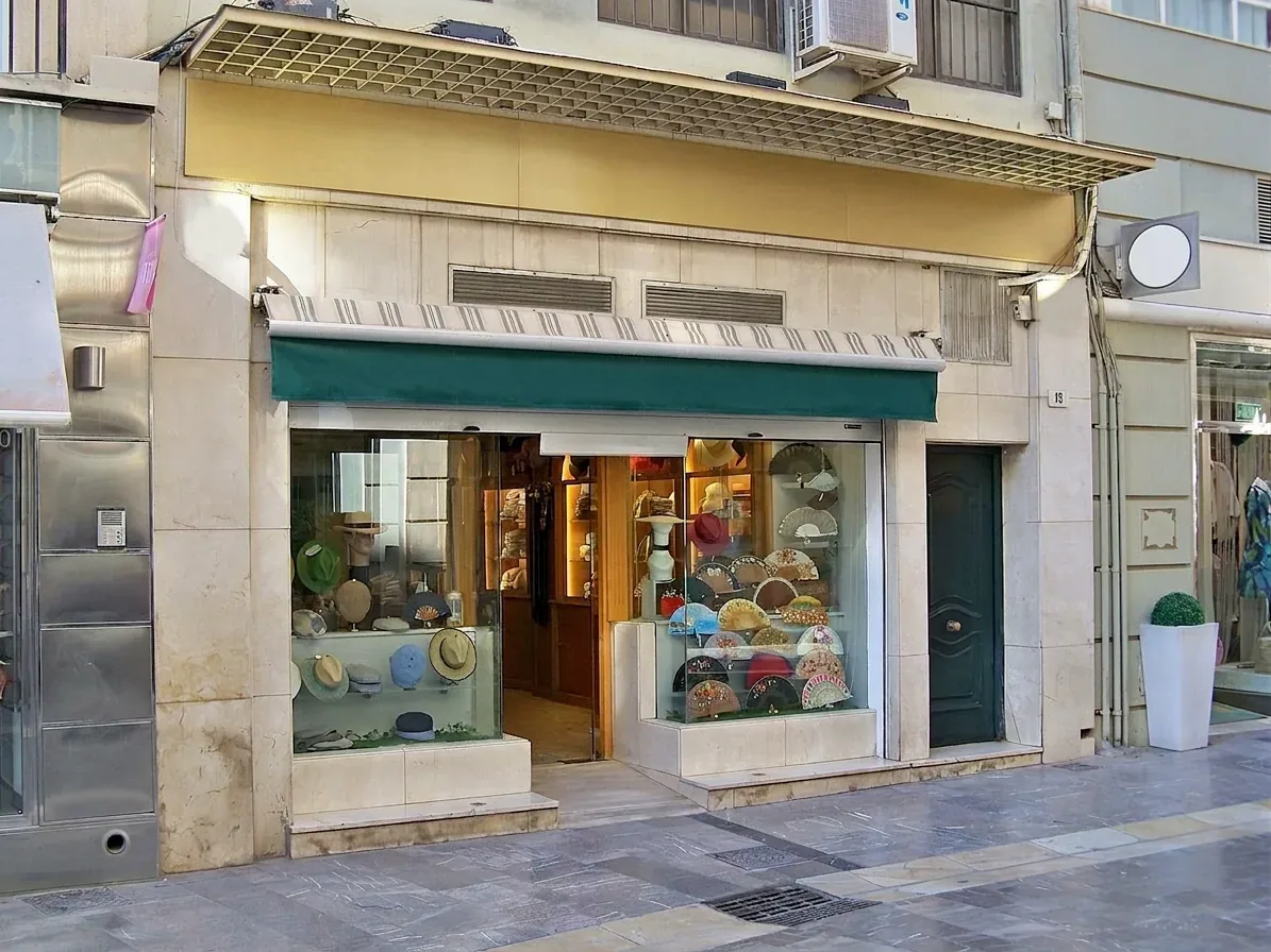 Ravalement de façade commerciale dans l'Indre-et-Loire