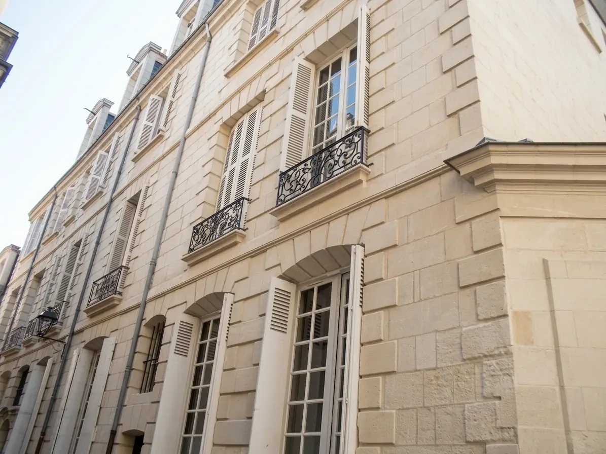 Ravalement de façade en pierre dans l'Indre-et-Loire Ravalement de façade en pierre dans l'Indre-et-Loire